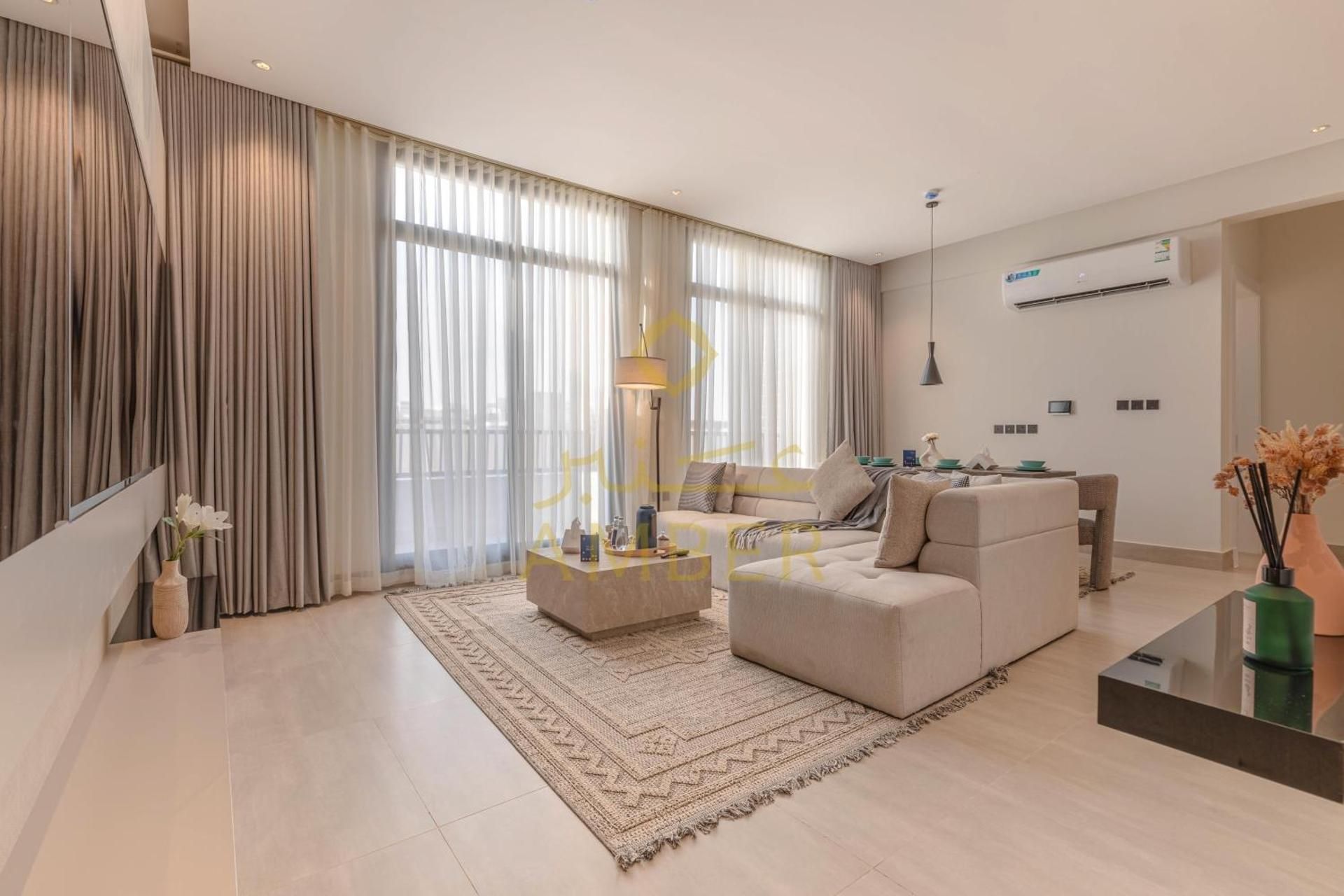 Three-Bedroom Deluxe Apartment