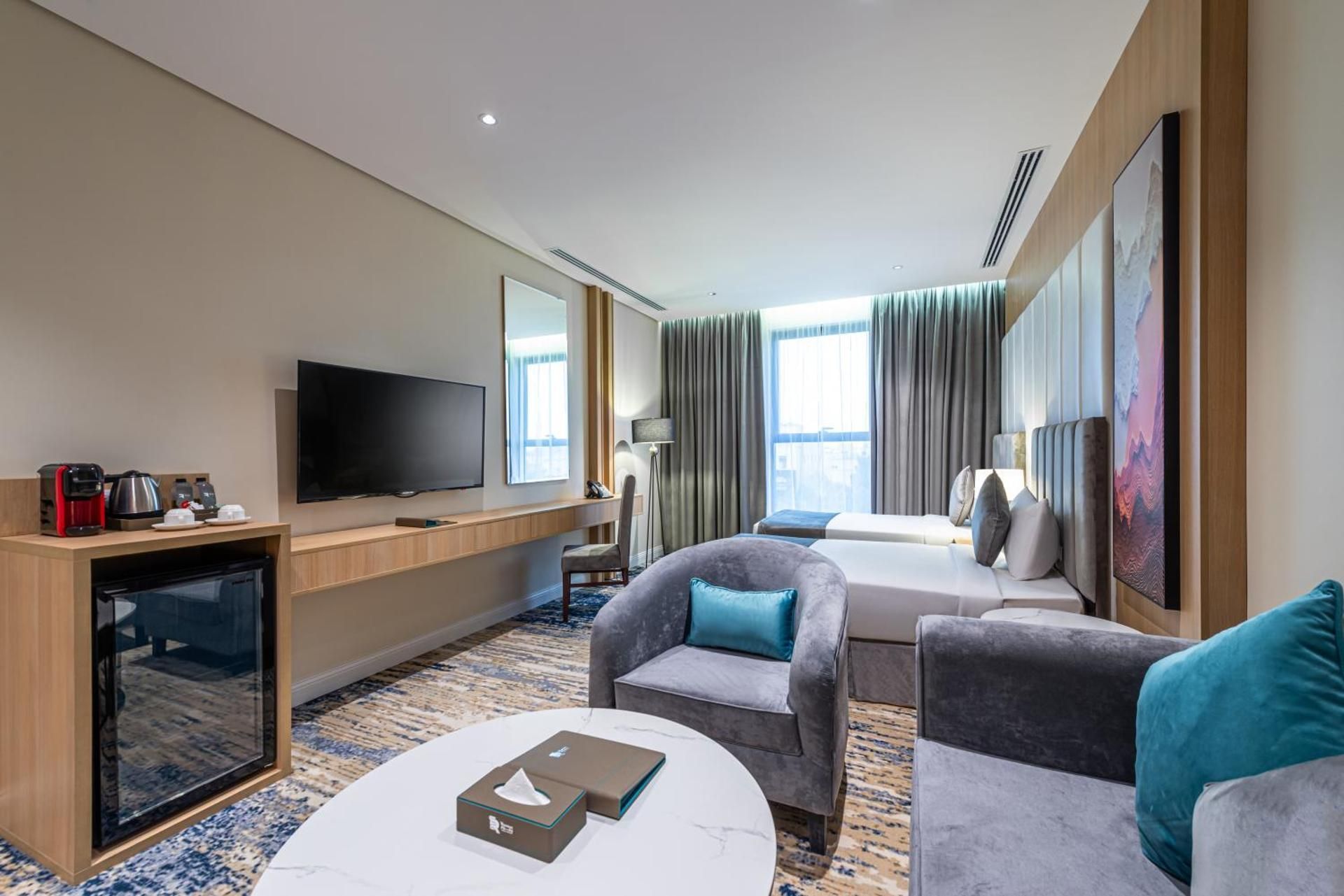 shared lounge/tv area