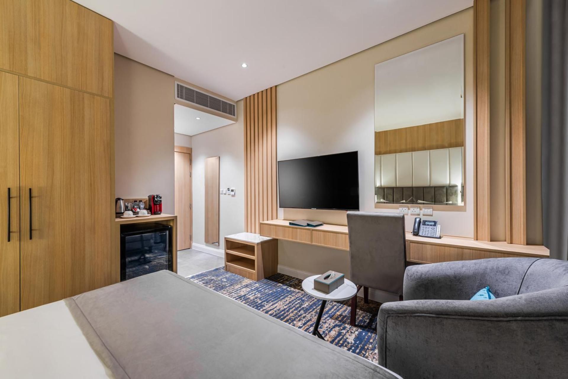 Rhenium Hotel Deluxe Double or Twin 2