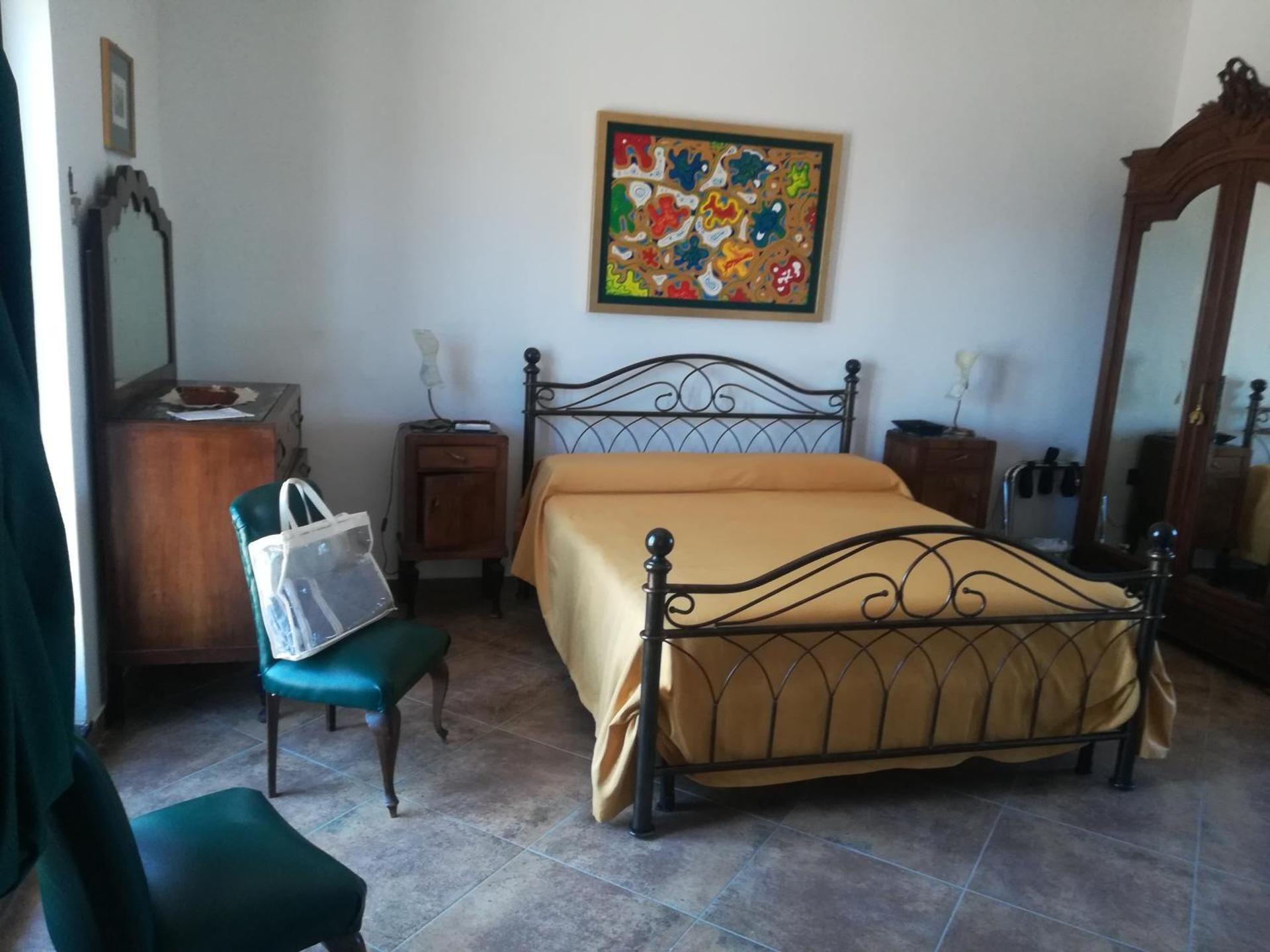 King Room with Mountain View