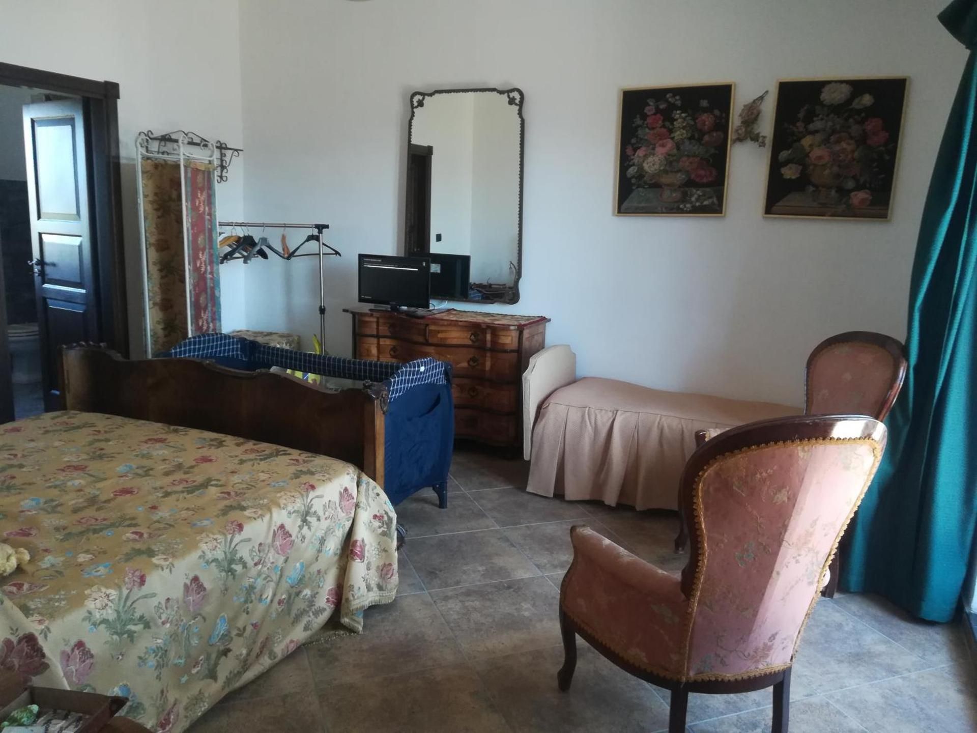 King Room with Garden View
