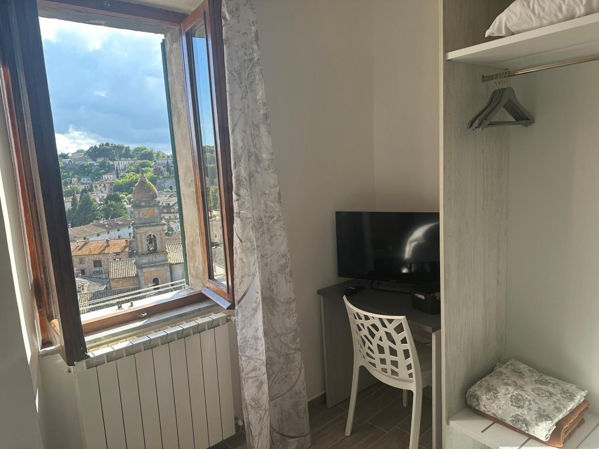 Single Room With Private Bathroom