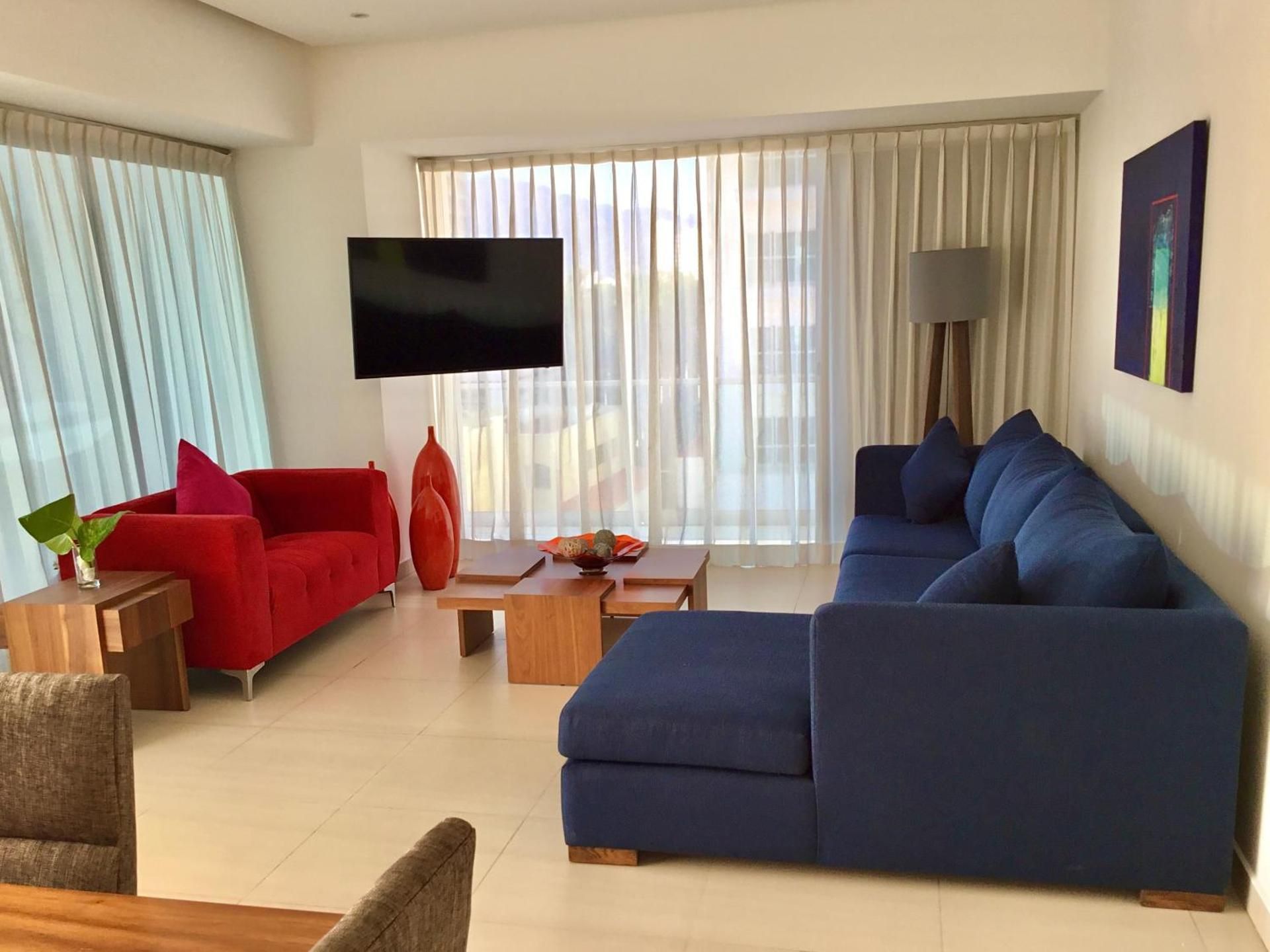 Deluxe Apartment