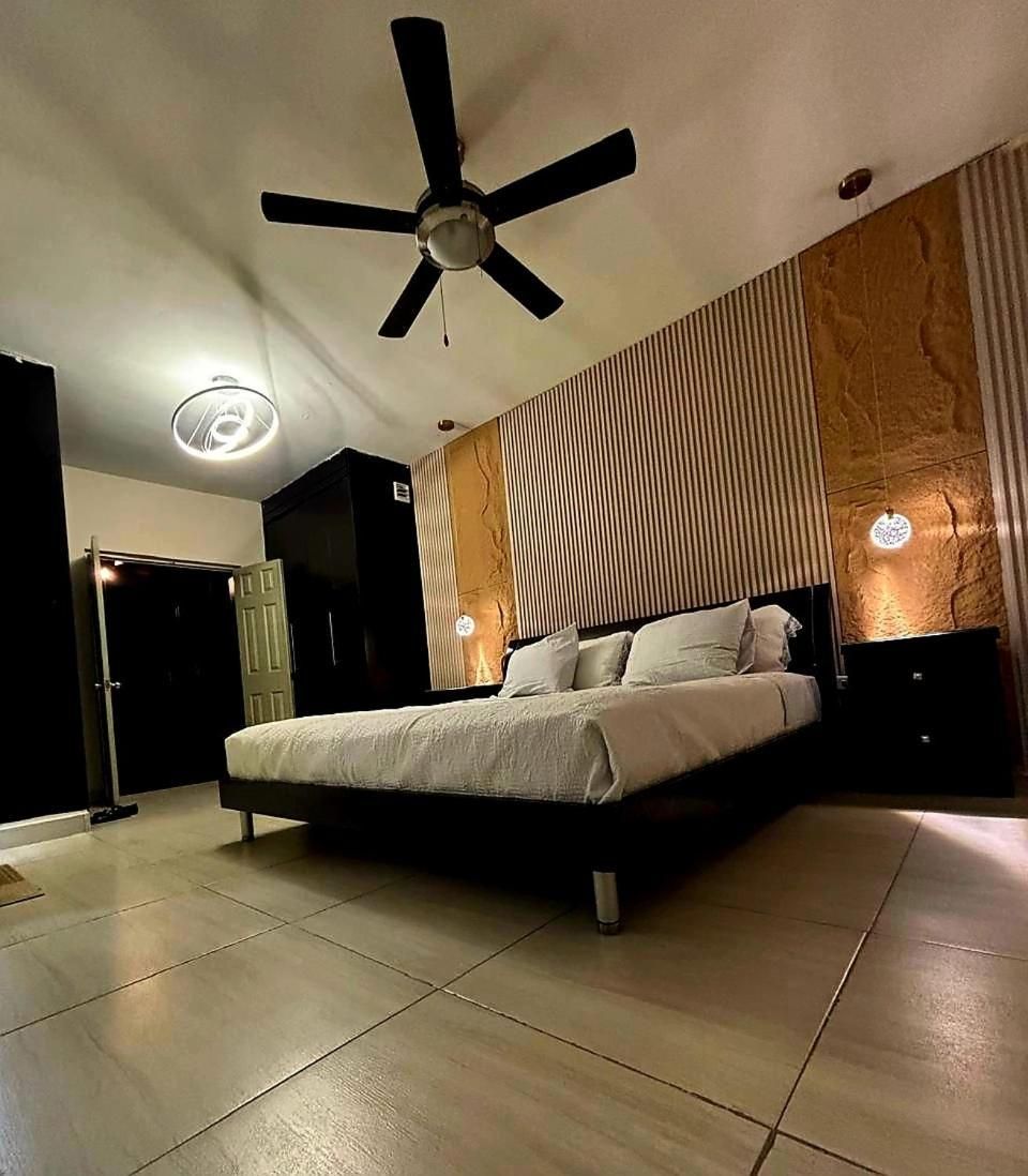 Habitacion Olmo Deluxe Double Room with Balcony