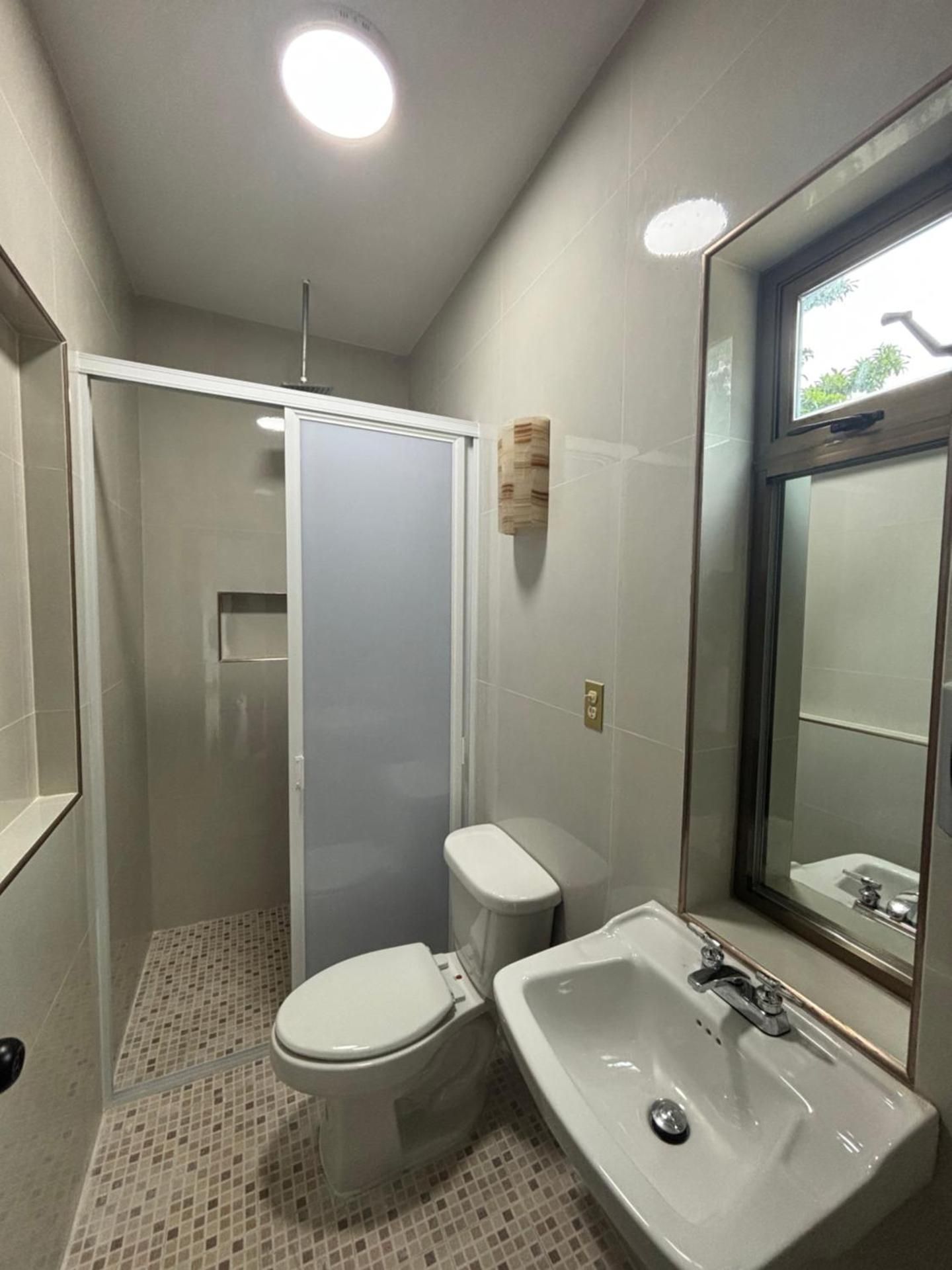 Suite with Mountain View