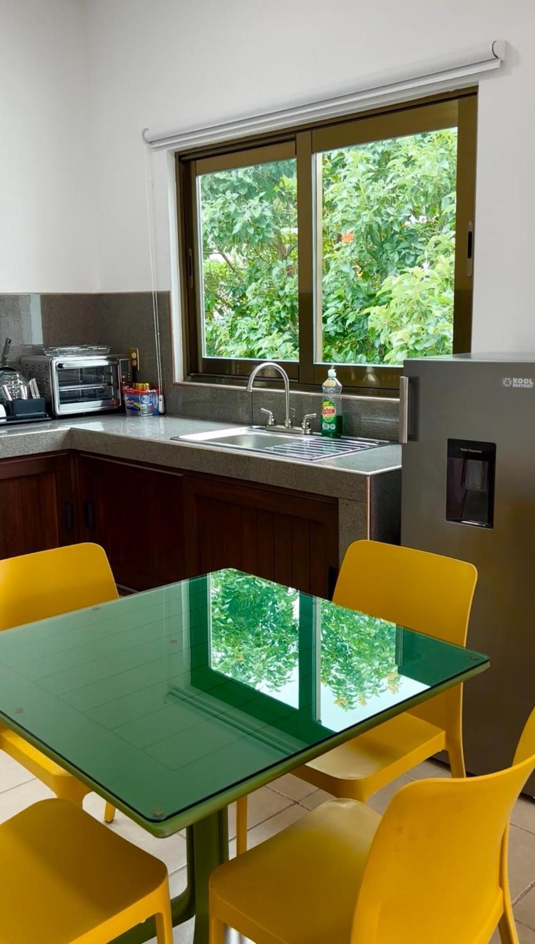 Hotel Monkey House Tuxtla Gutierrez Suite with Balcony 2