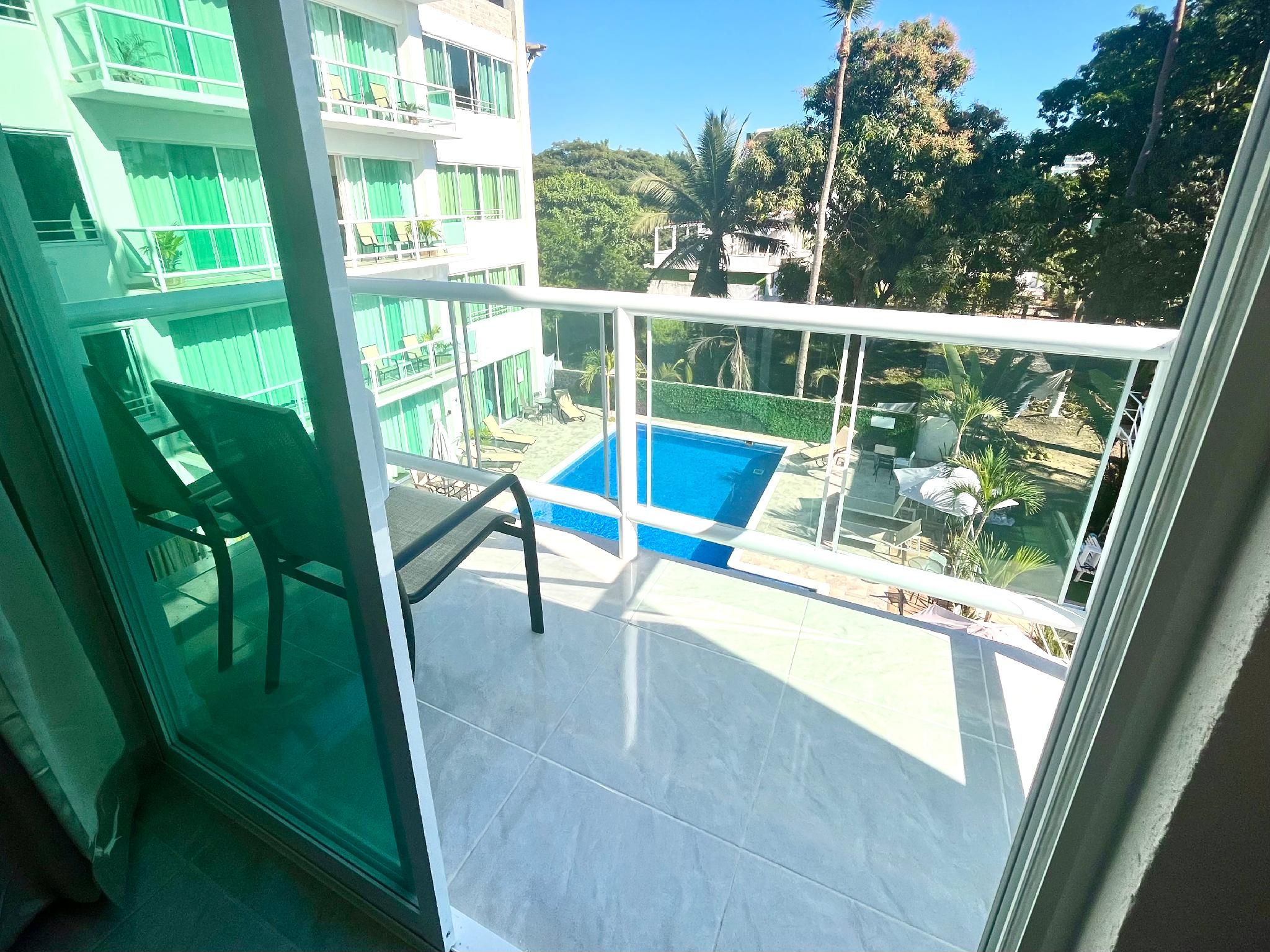 Deluxe Suite Balcony