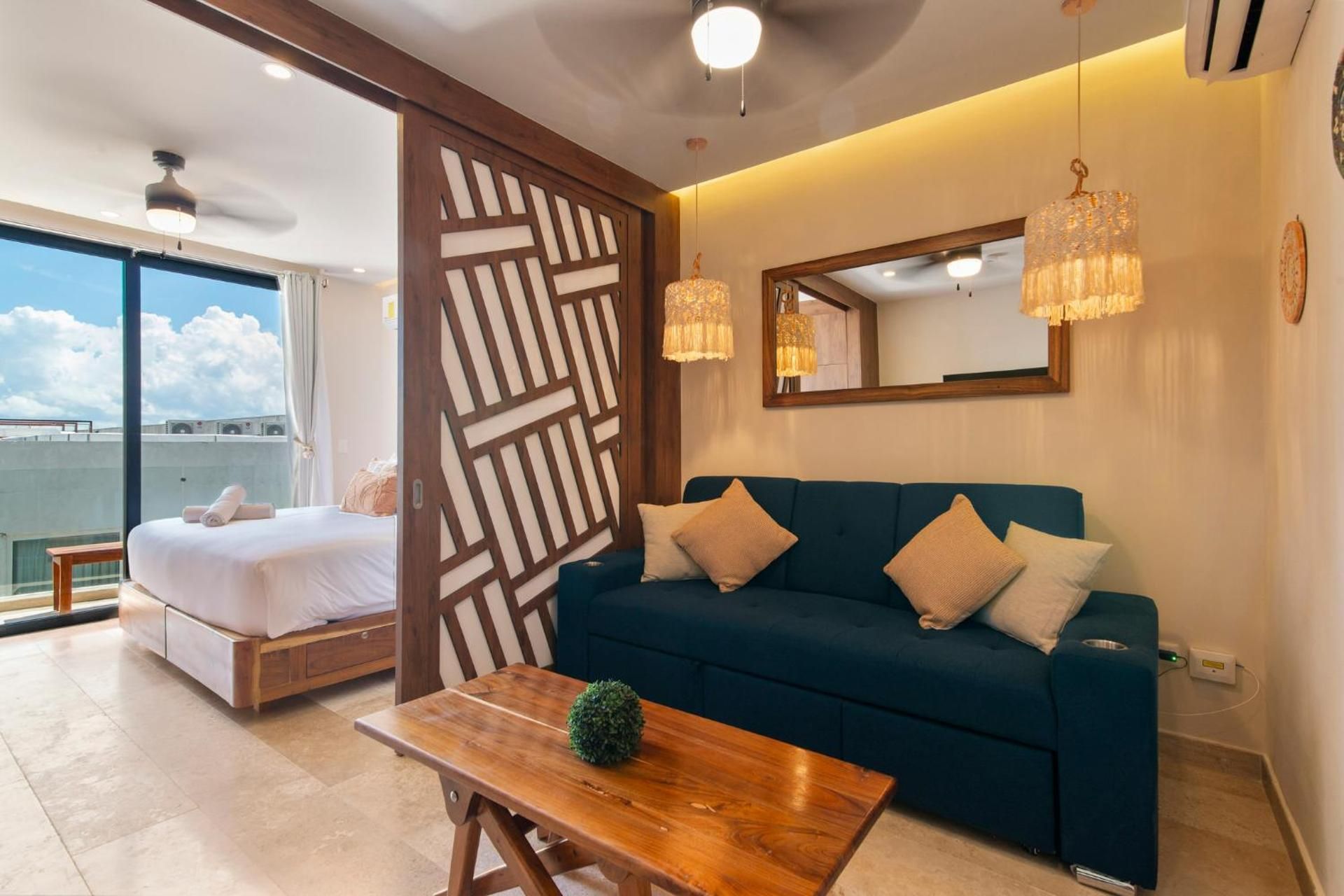 Studio Apartment with King Bed