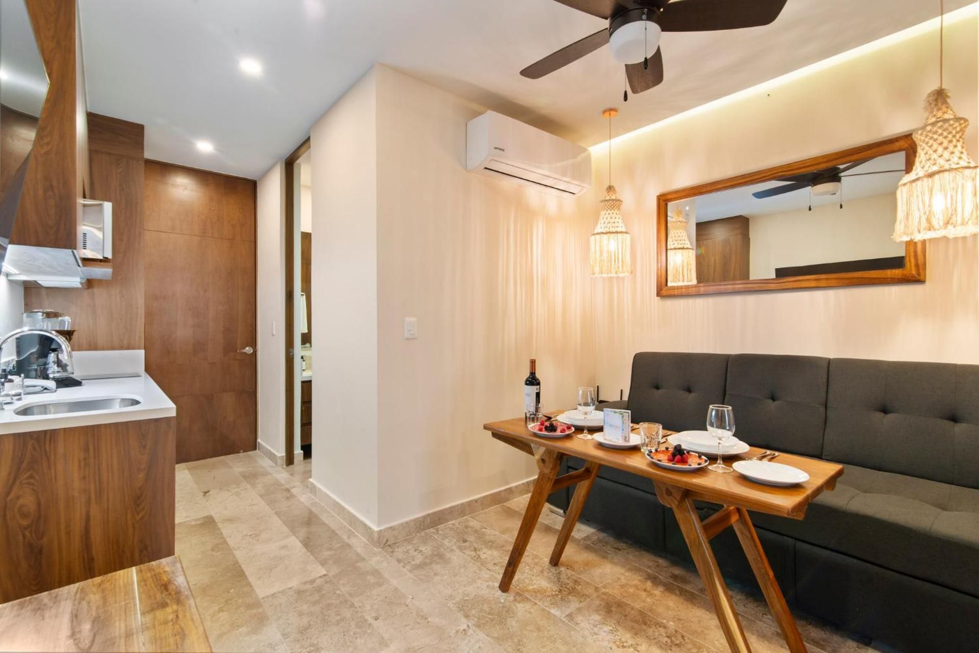 Studio Apartment