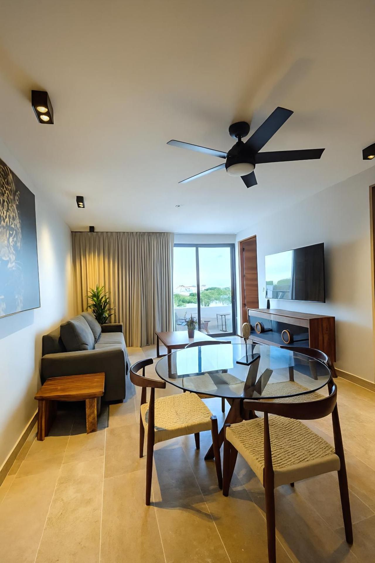 Two-Bedroom Apartment with Terrace and Sea View