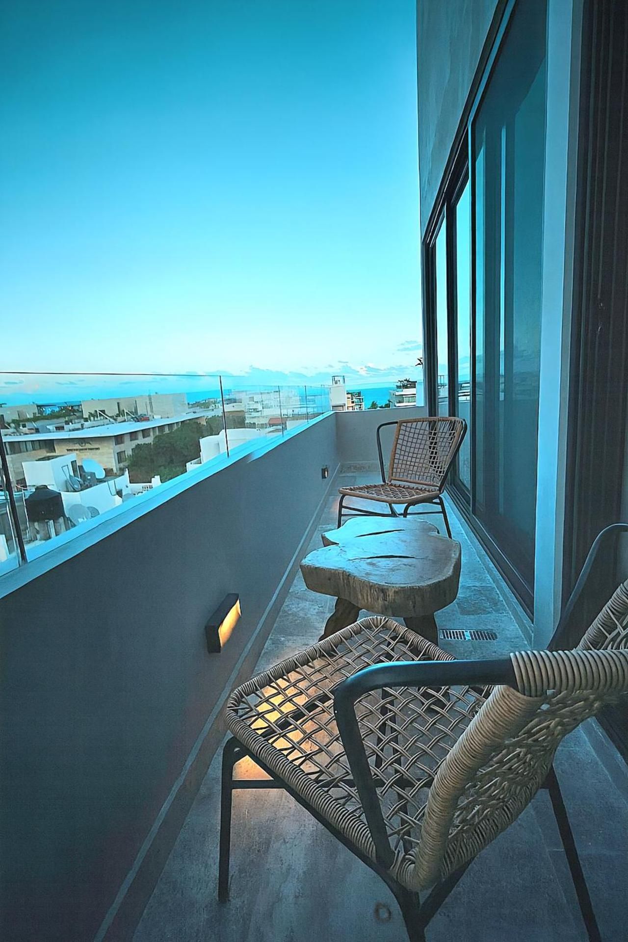 One-Bedroom Apartment with Sea View and Terrace