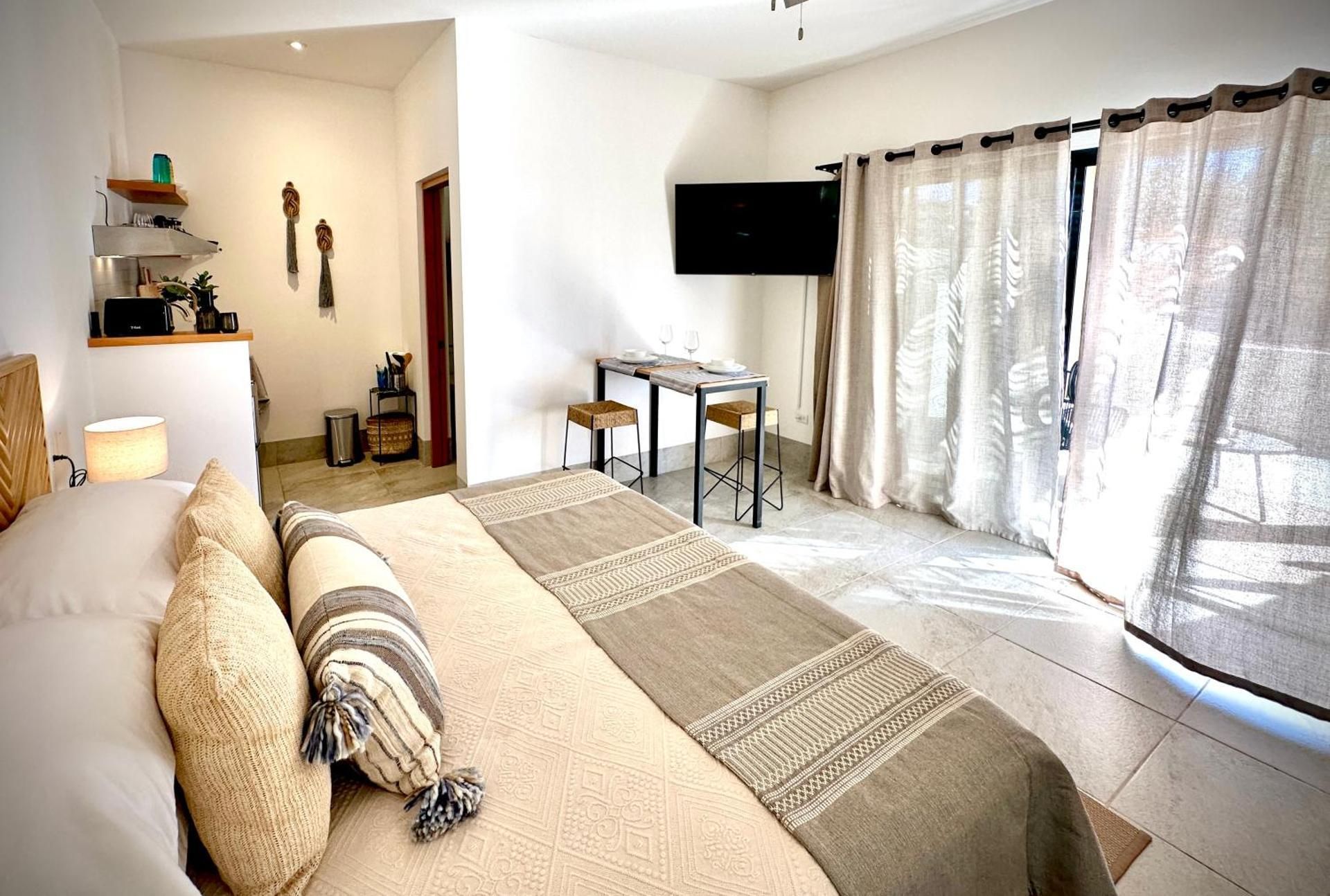 One-Bedroom Apartment with Sea View and Terrace