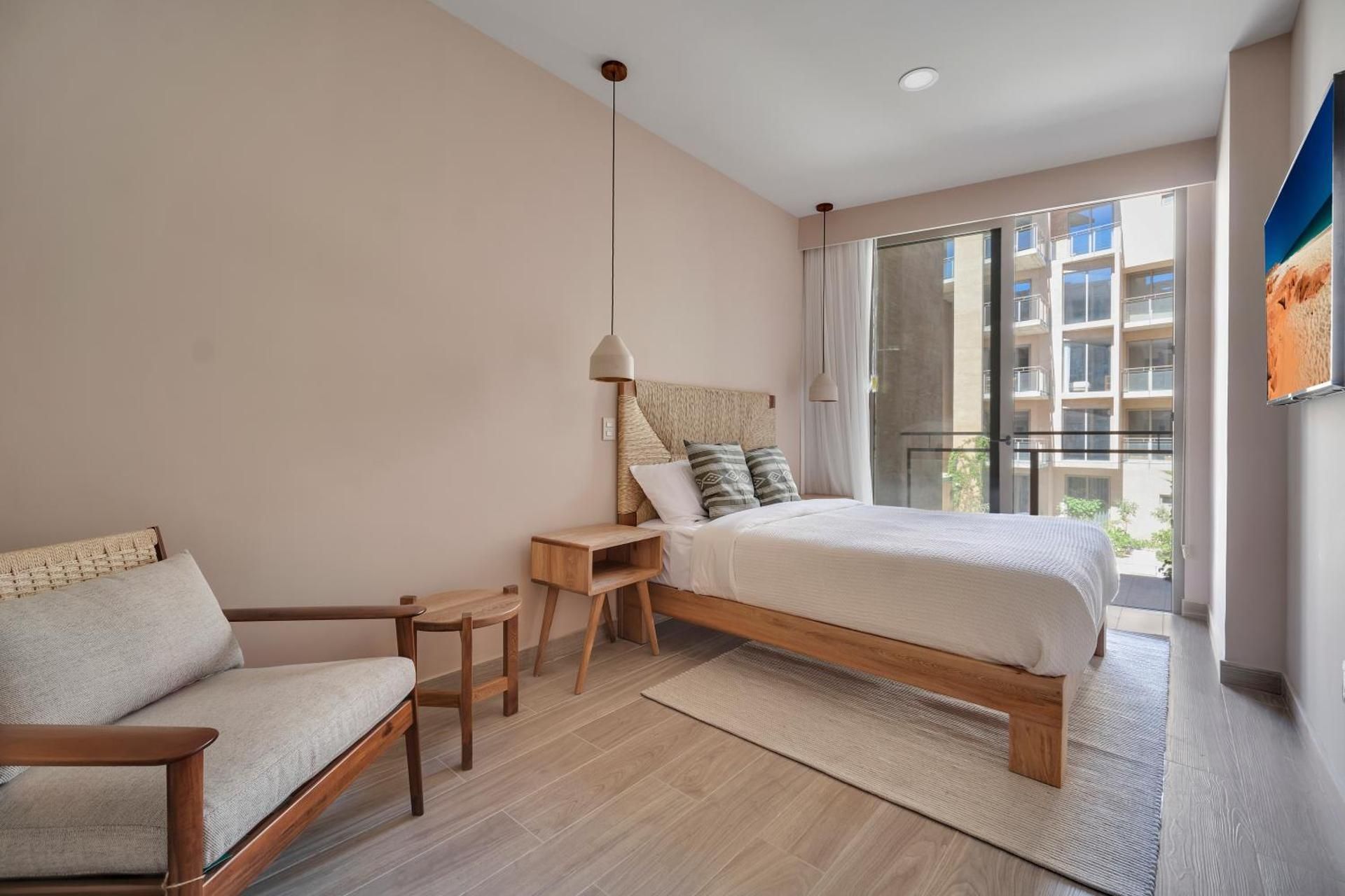 Three-Bedroom Apartment - High Floor