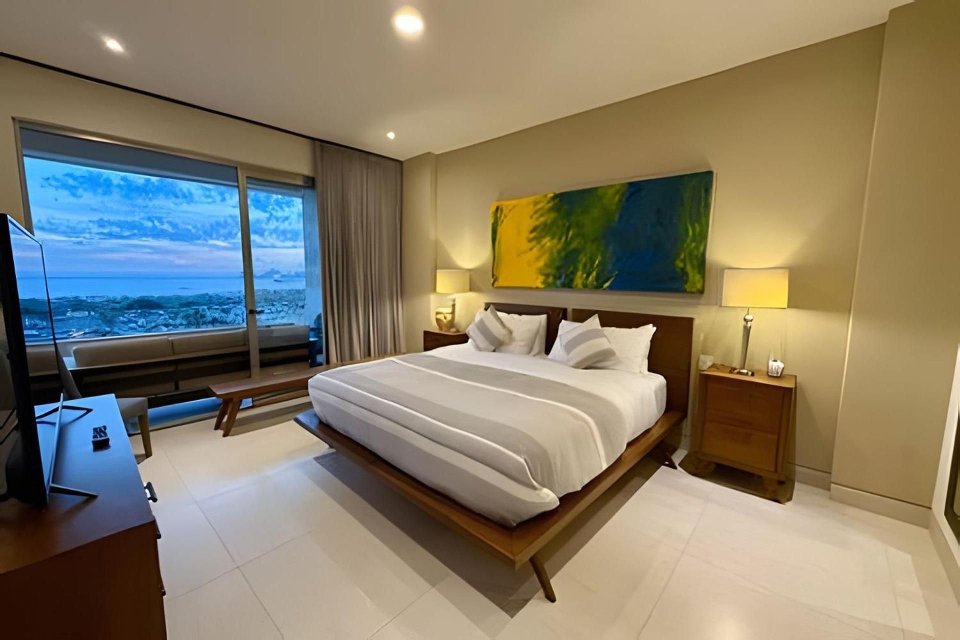 Three-Bedroom Premium Apartment with Balcony