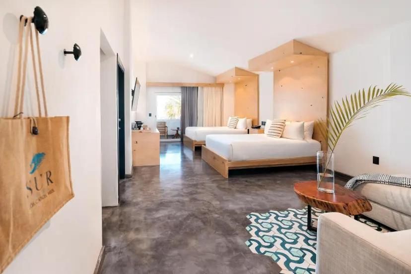 Junior Suite with Balcony