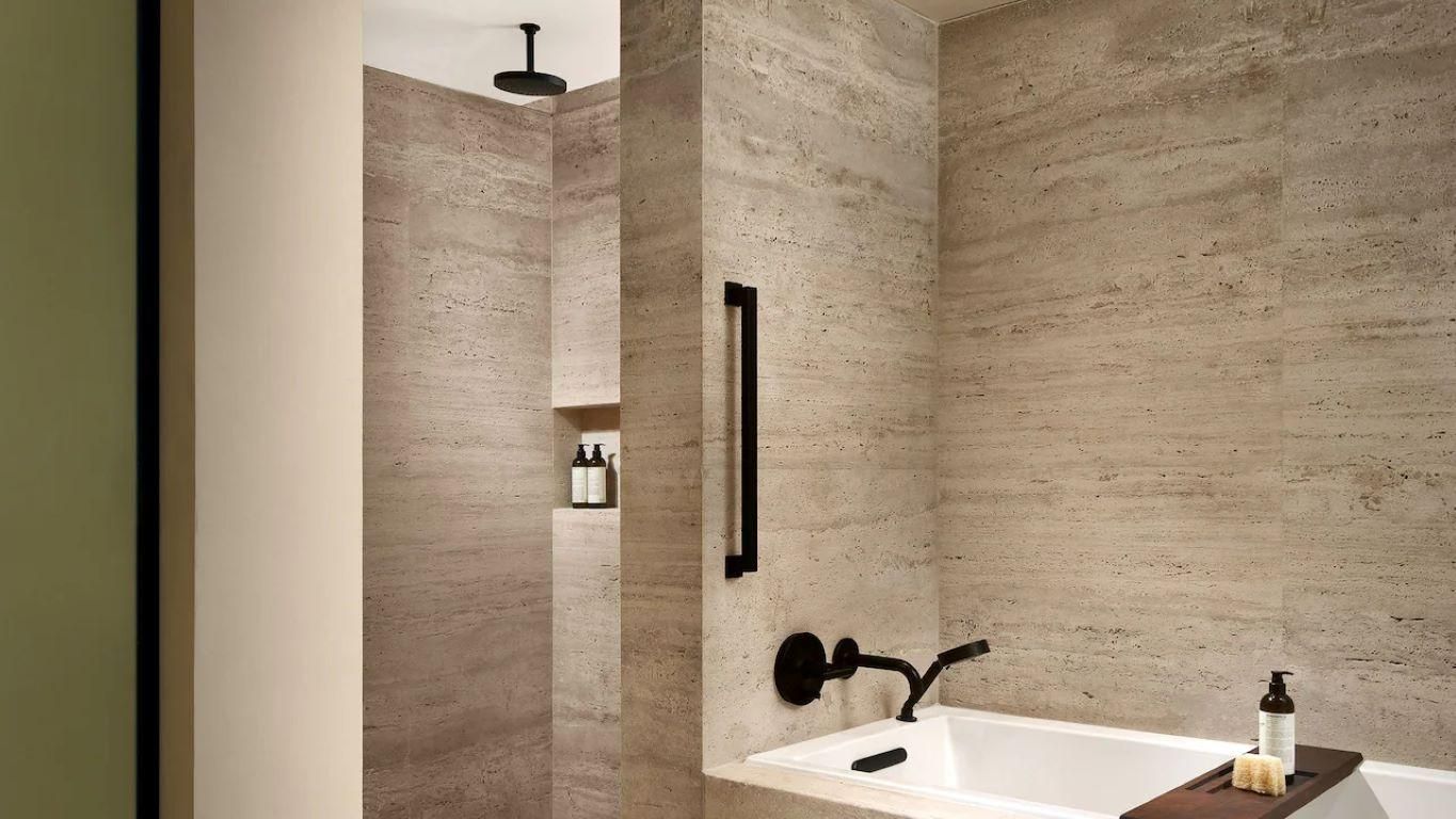 2 Queen Beds Partial Ocean View With Terrace