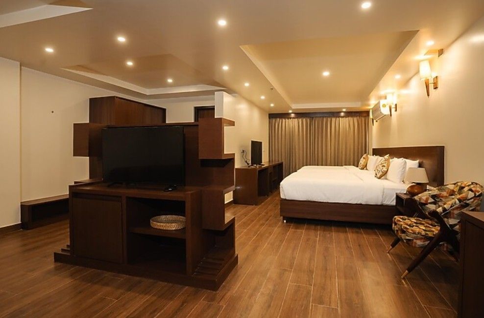 Family Suite Room (2 King Bed)