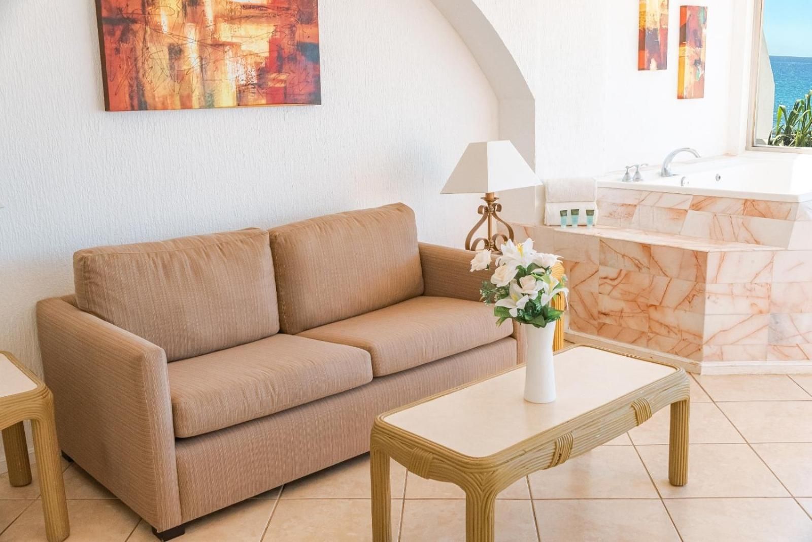 Deluxe Family Suite