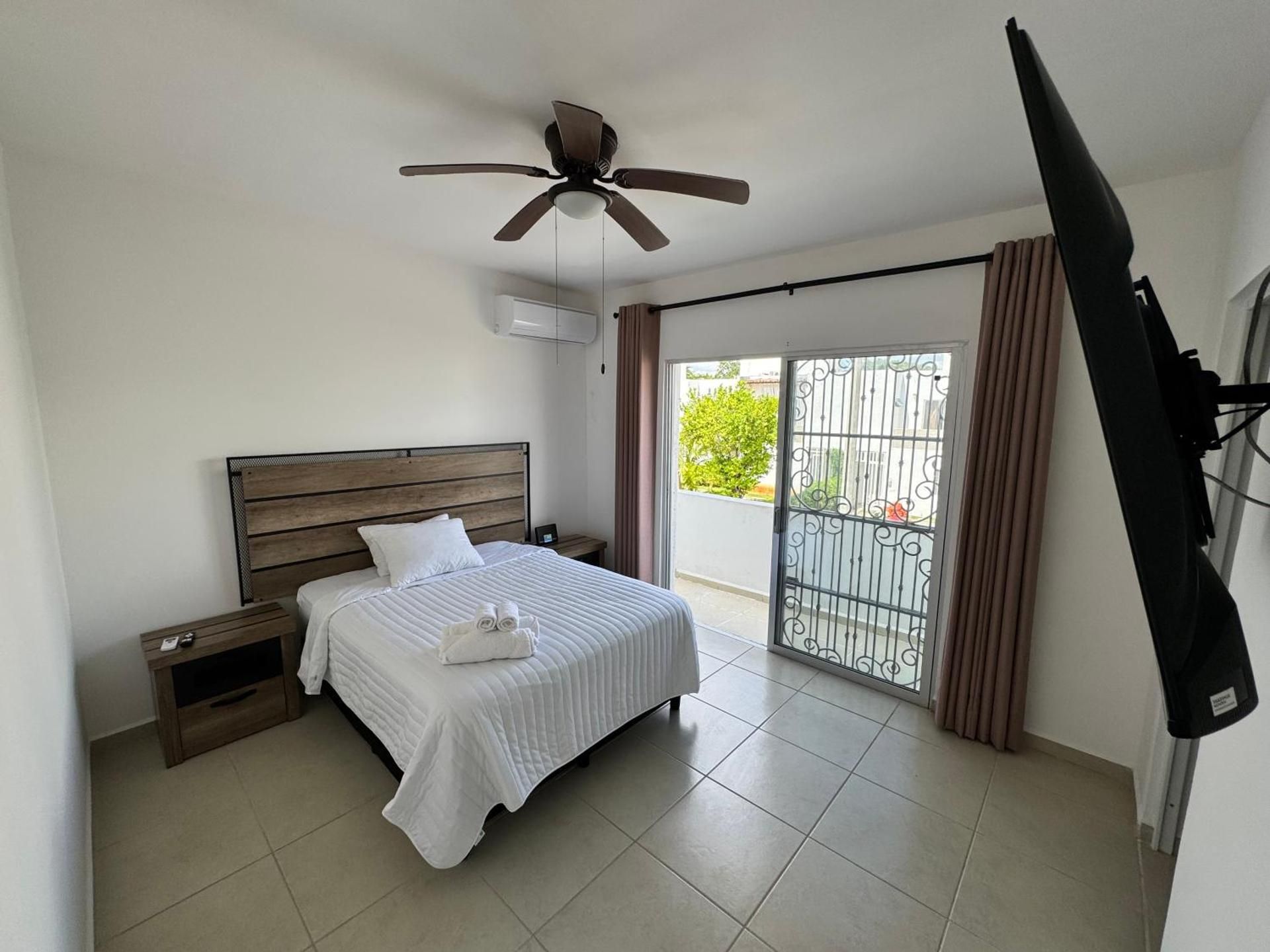 Double Room with Private Bathroom