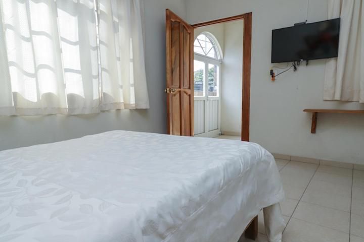 Double Room with Private Bathroom