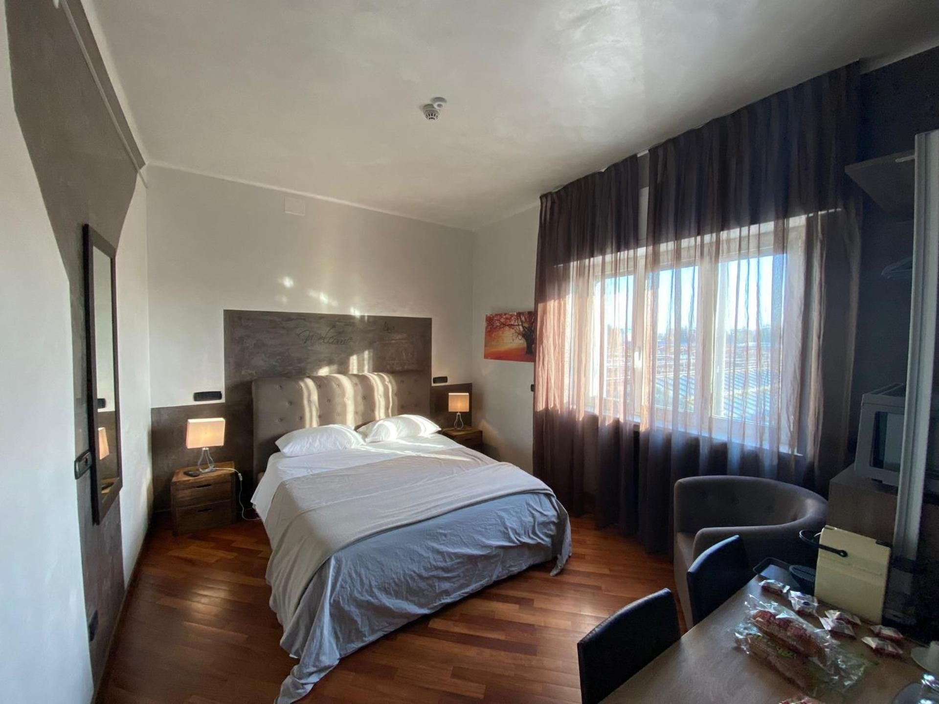 B2In Suite & Office Suite Tree - Albero