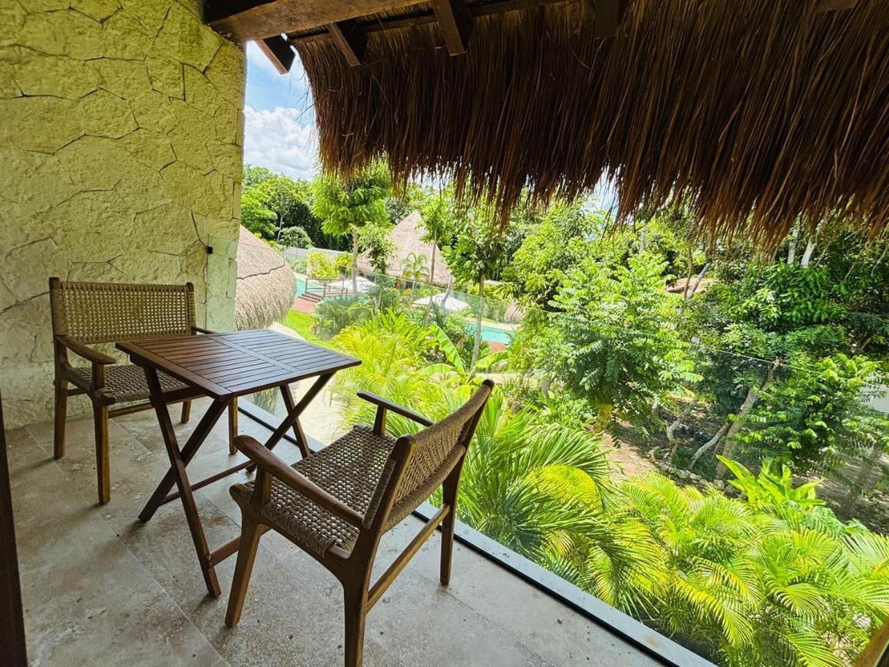 Suite with Private Pool