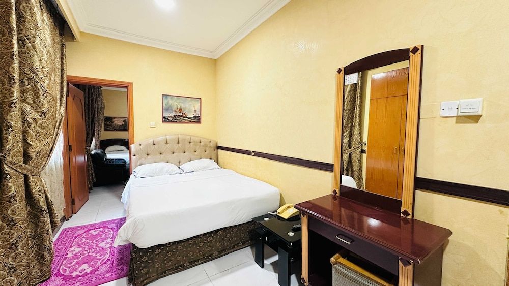 Executive Suite