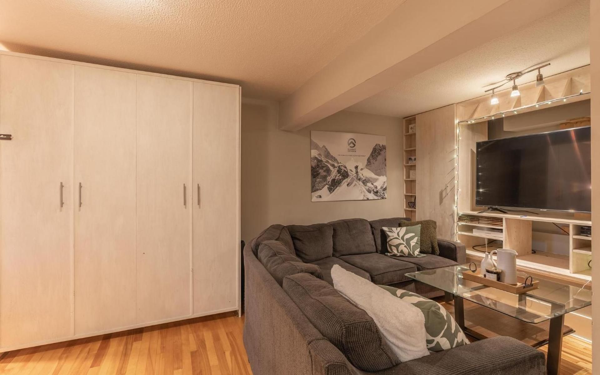 Deluxe Family Suite