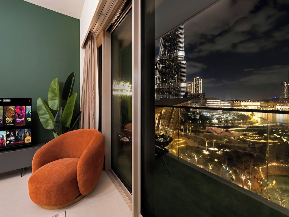 Delujo Stays - Grande Signature Residence