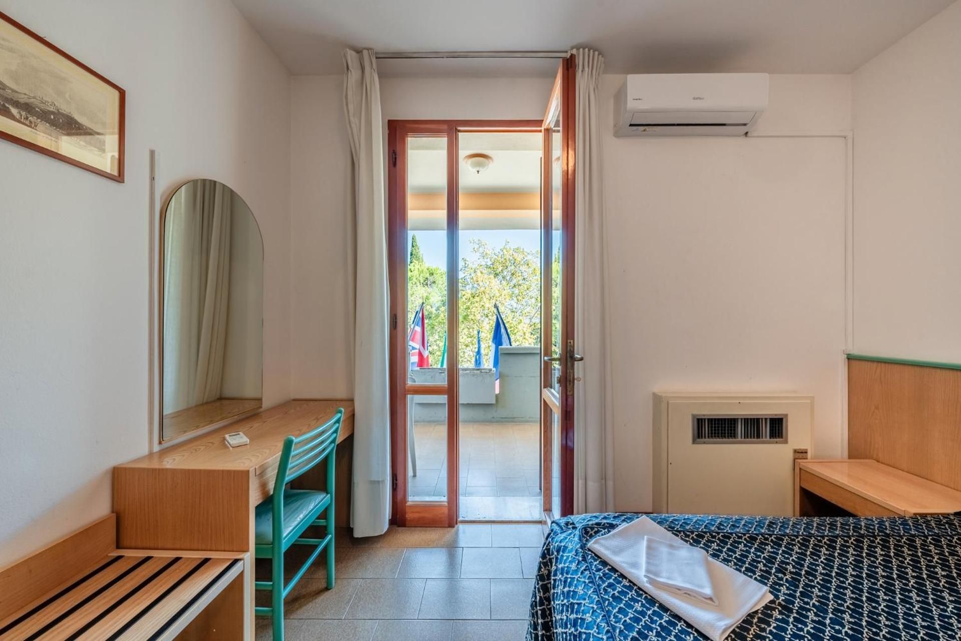 Triple Room with Shower
