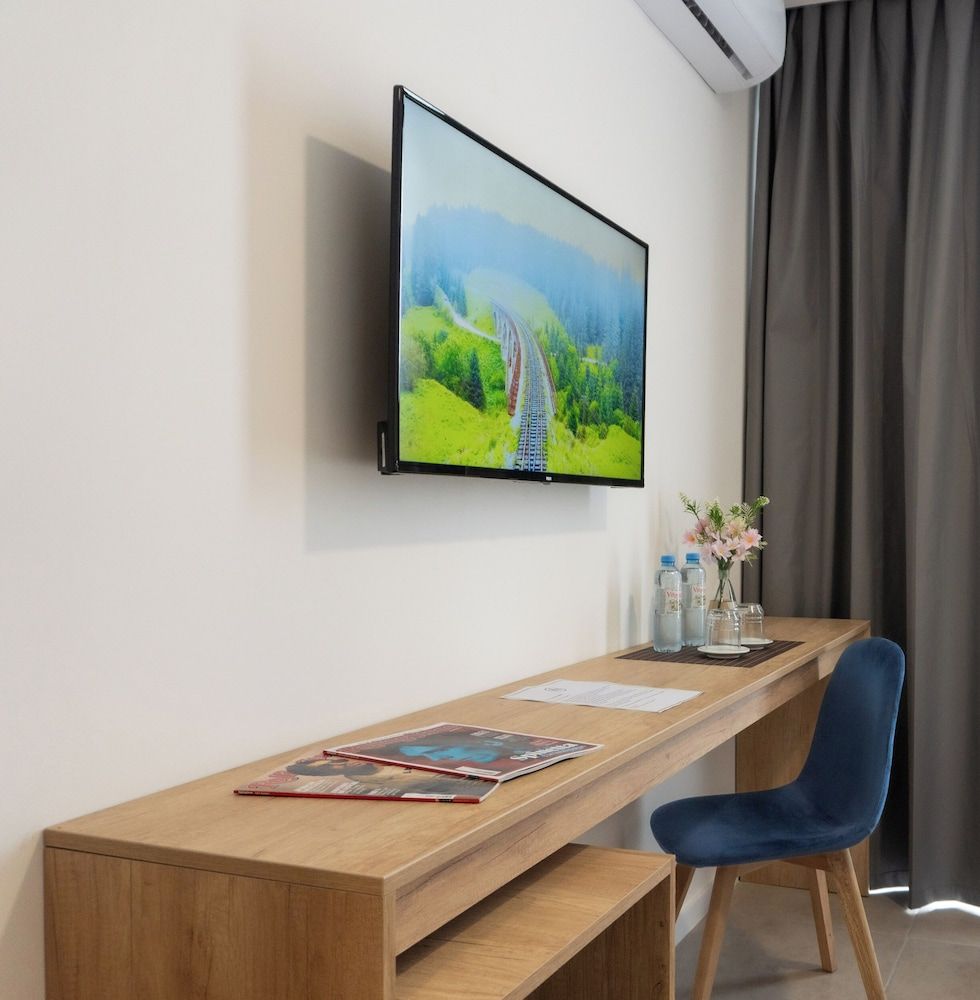 RM Campana Hotel Standard Twin Room 4