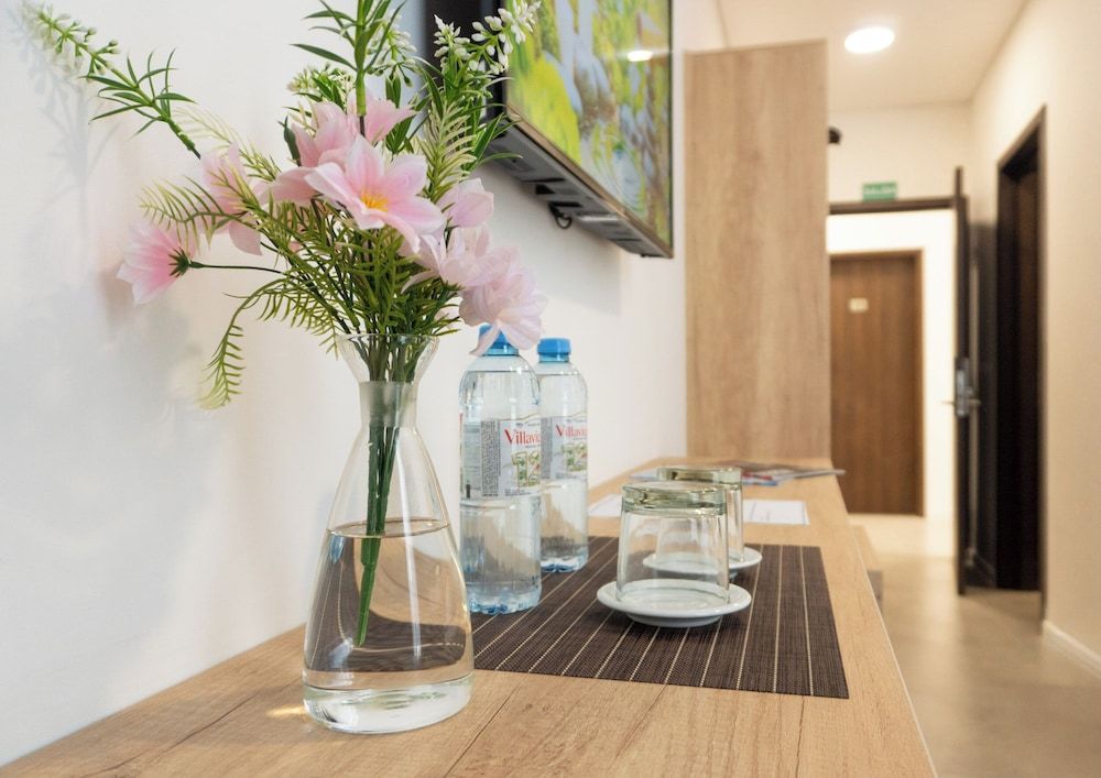 RM Campana Hotel Superior Double Room, 1 King Bed 2