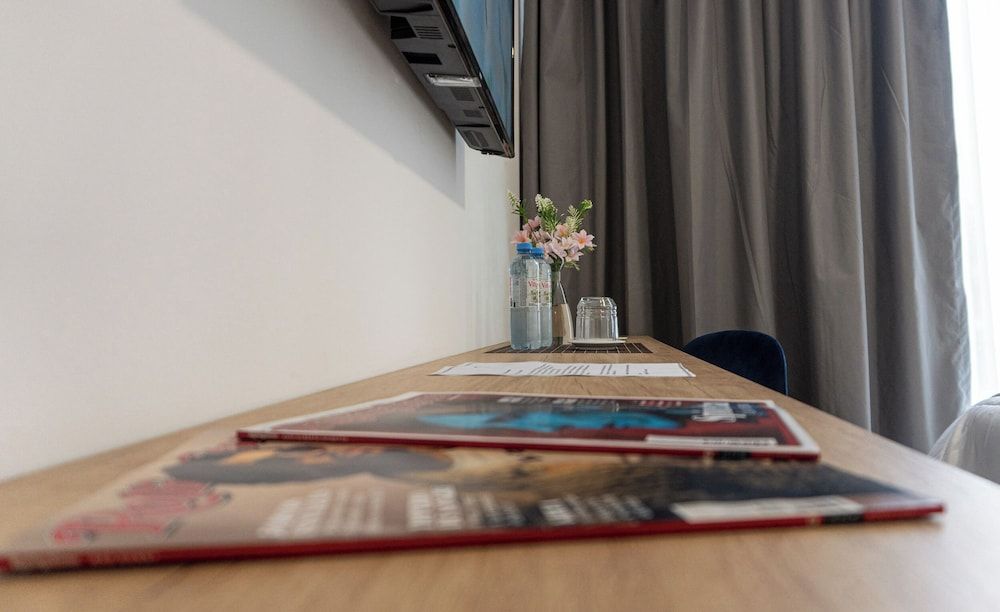 RM Campana Hotel Standard Twin Room 5