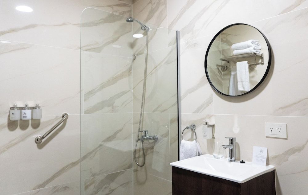 RM Campana Hotel Superior Double Room, 1 King Bed 8