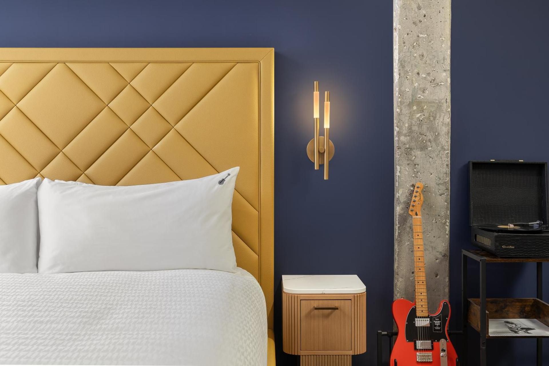 Hard Rock Hotel London Ontario King Room 2