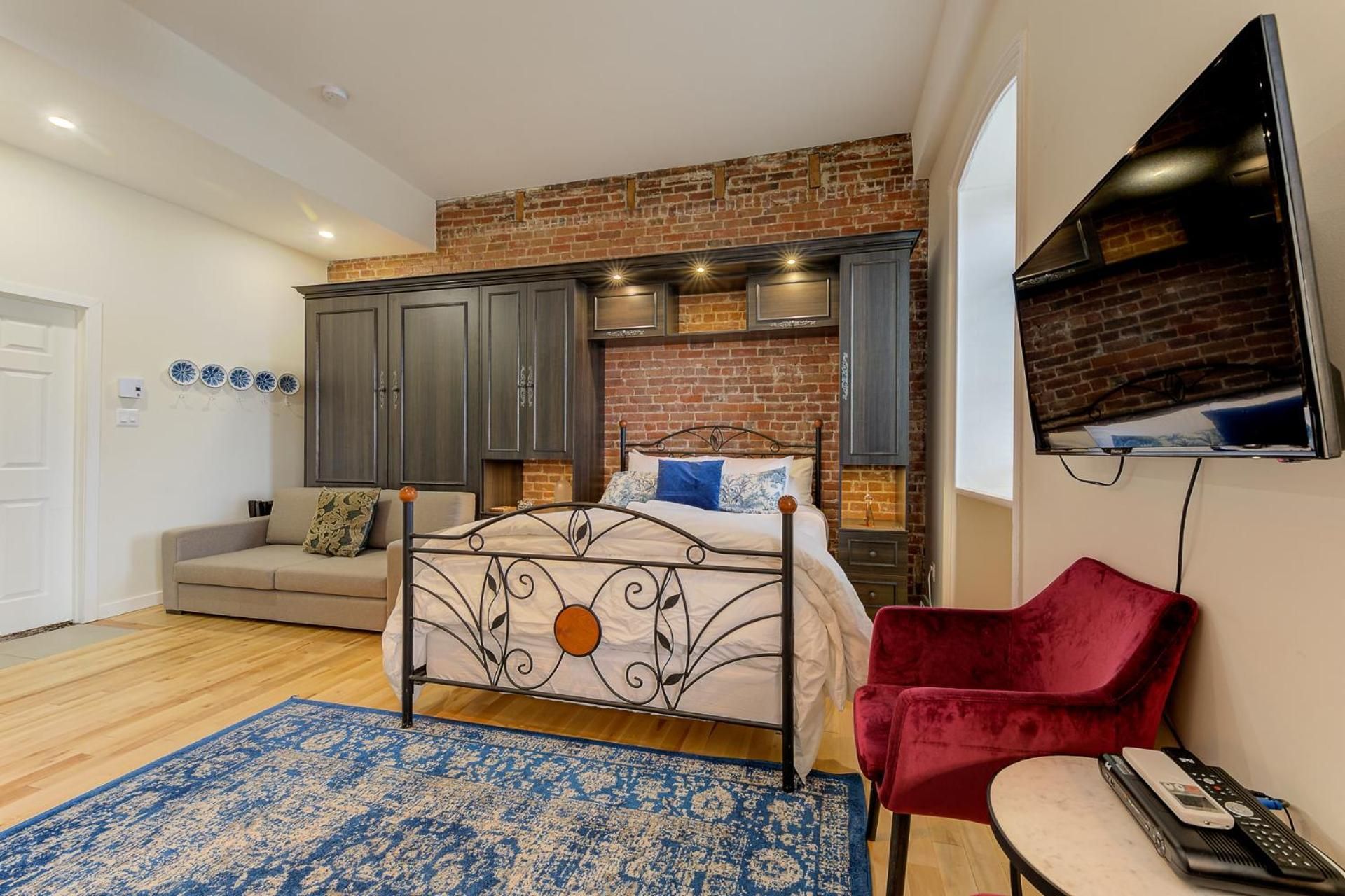 Penthouse Apartment