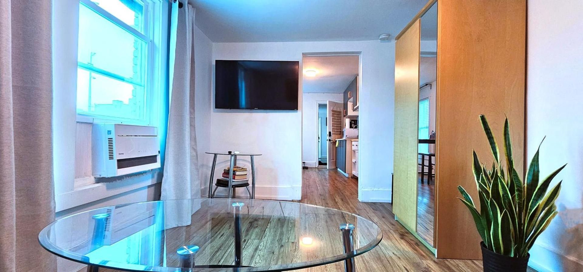One-Bedroom Apartment with Balcony