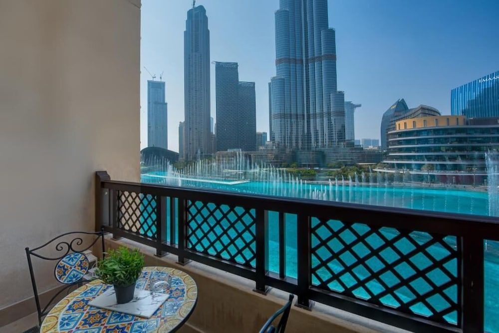 Apartment, Balcony
