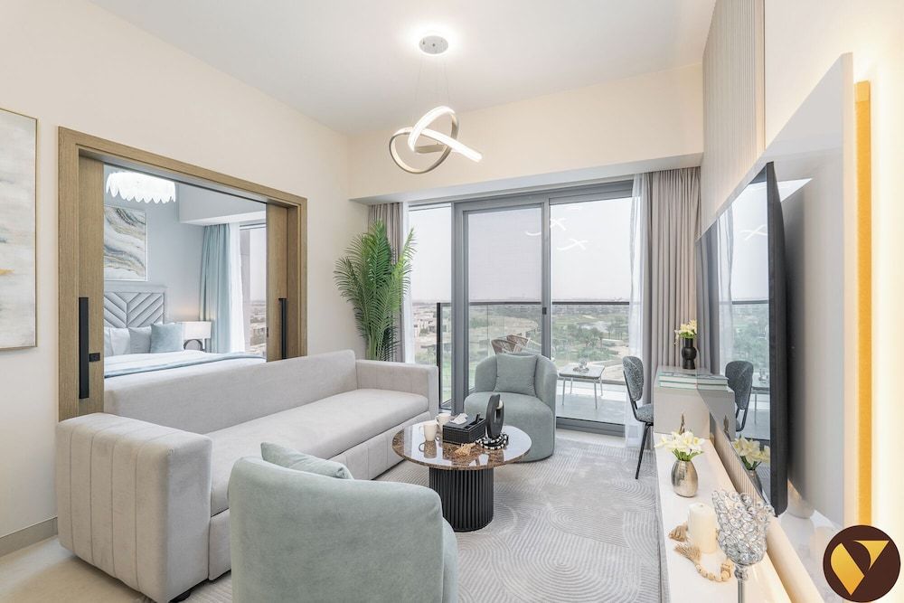 Gulf Gate Near Golf Club Parks & Pool