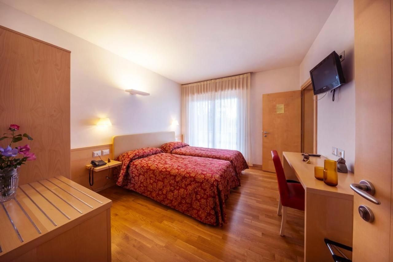 Albergo Al Giardinetto Twin Room with Private Bathroom 2
