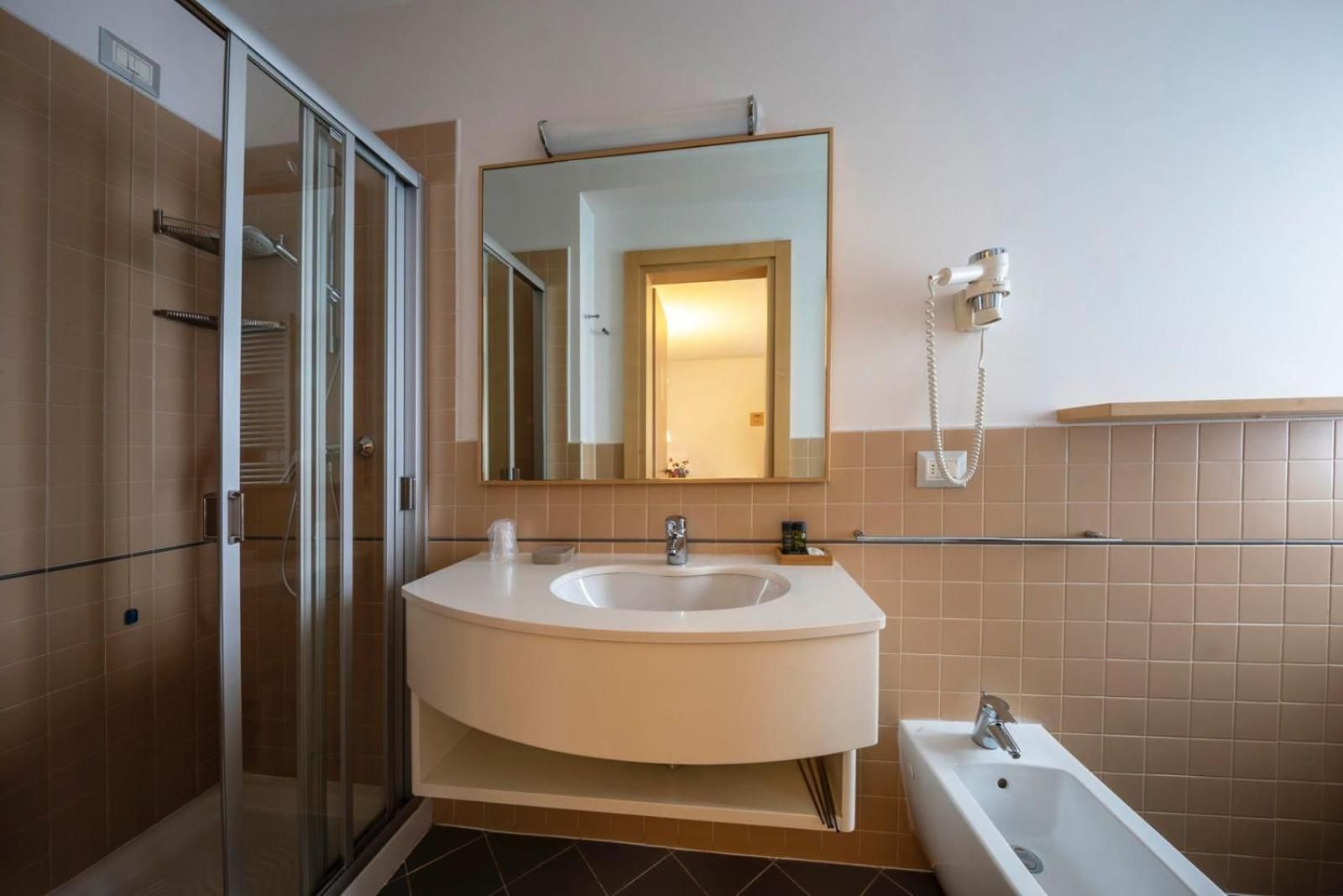 Albergo Al Giardinetto Twin Room with Private Bathroom 3