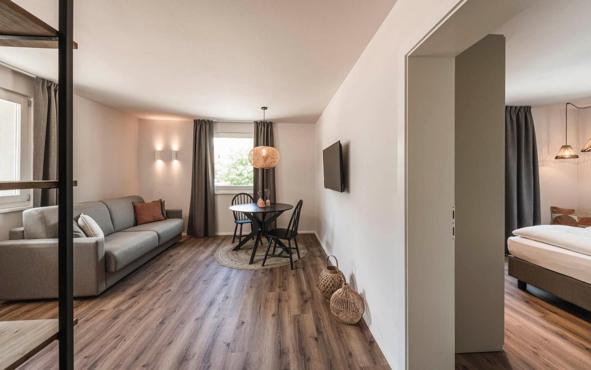 One-Bedroom Apartment with Balcony and Sauna