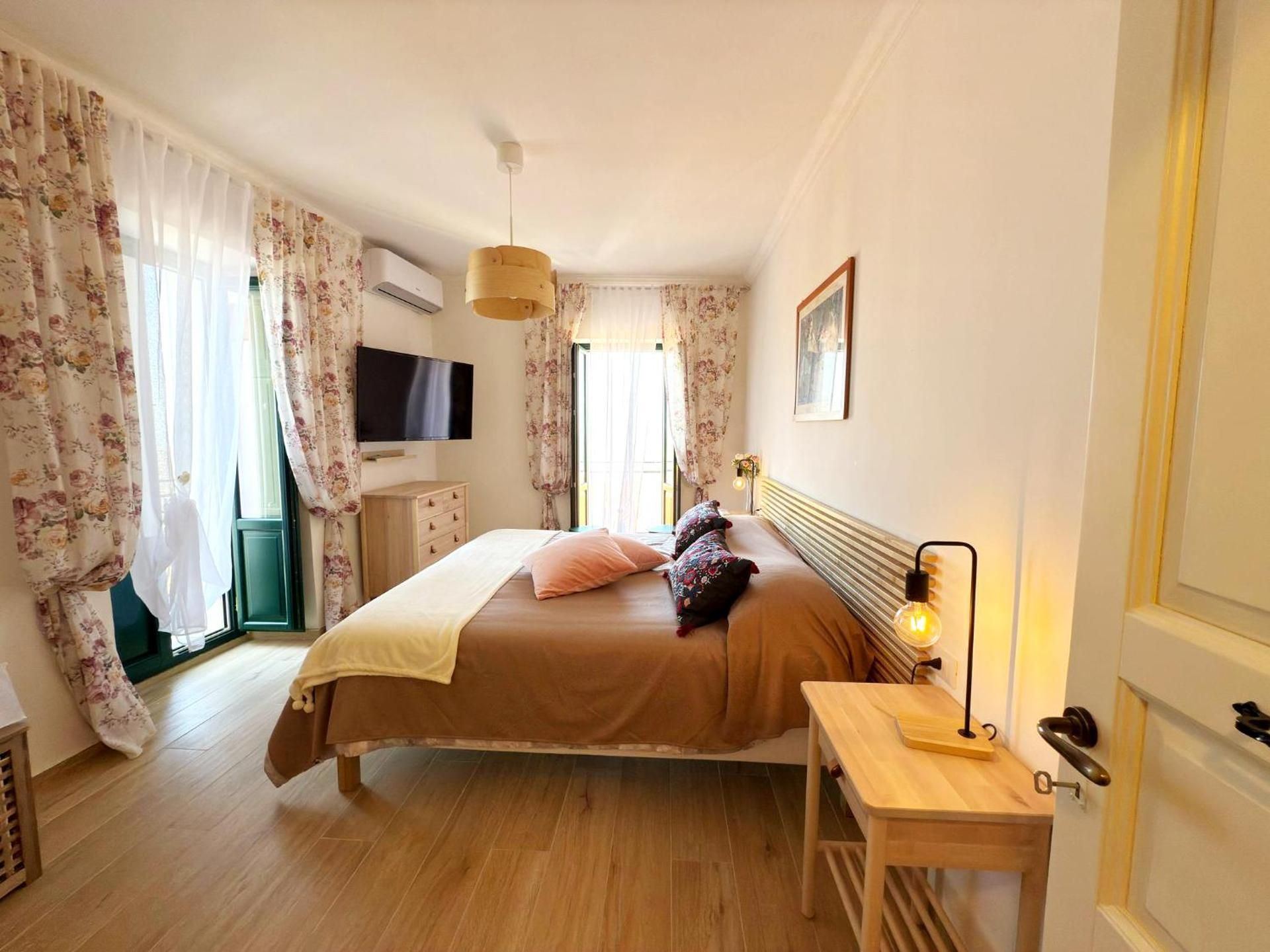 Superior Apartment with Balcony