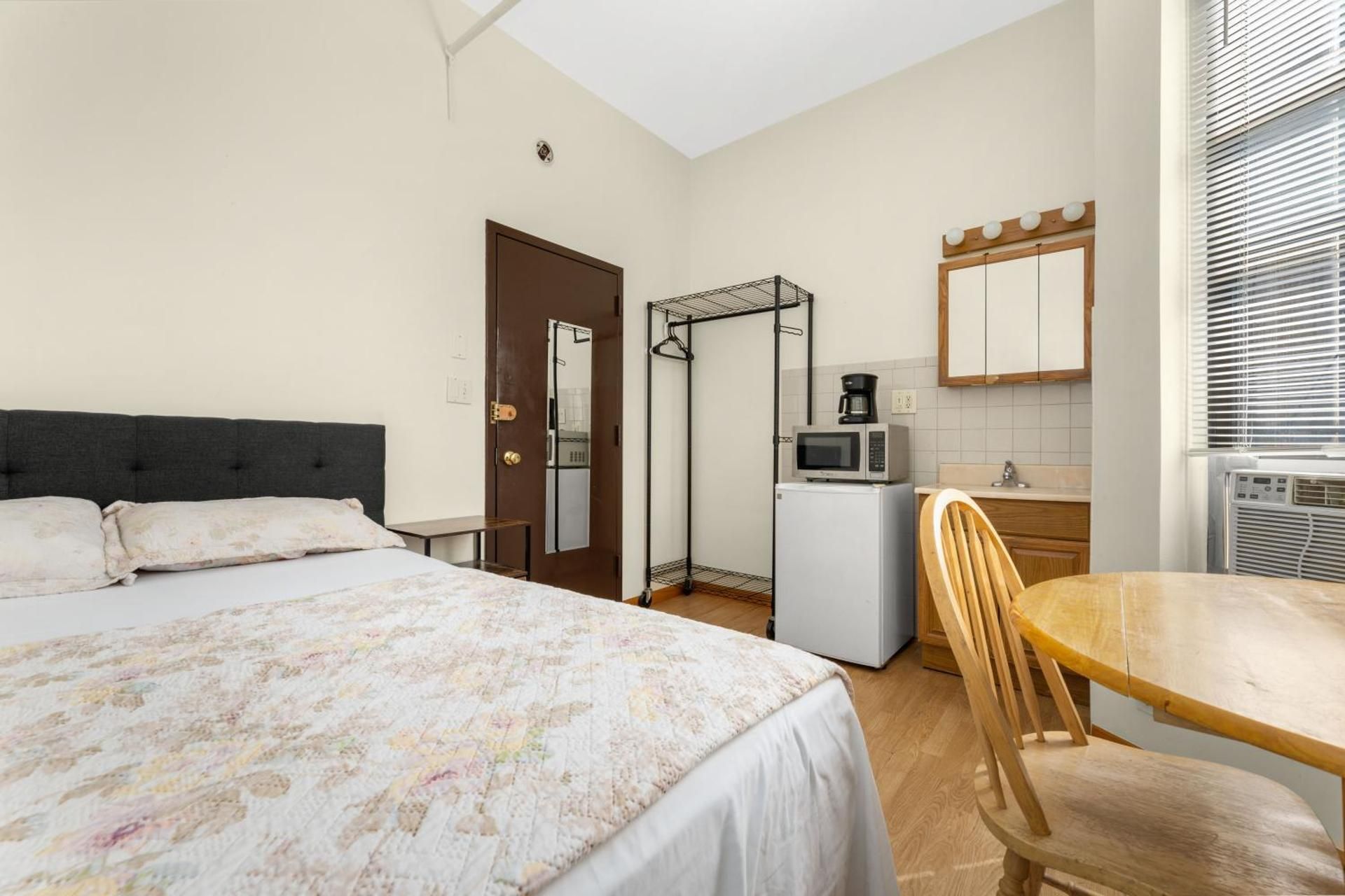 Single Room with Shared Shower and Toilet