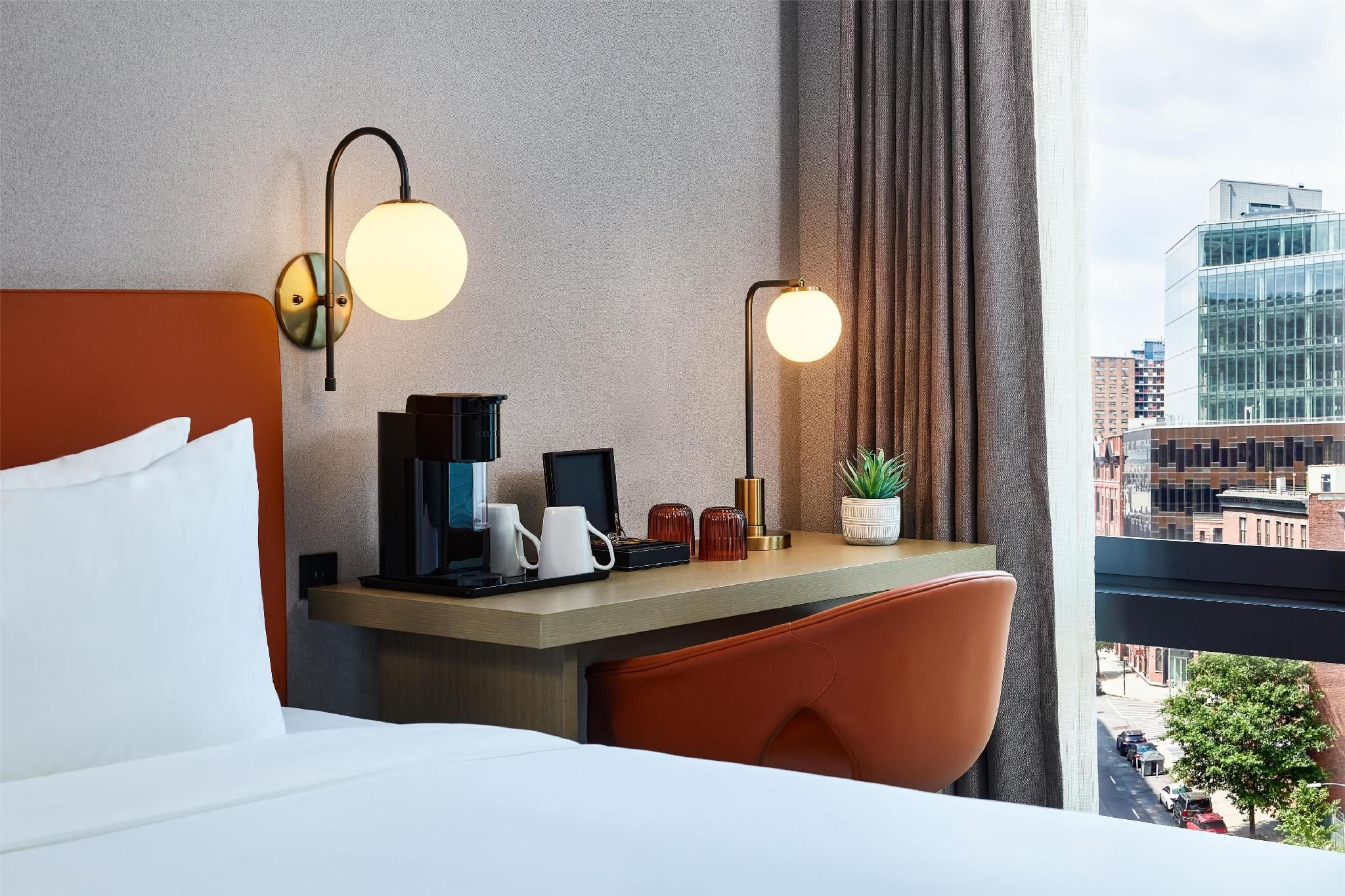 1 King Bed Hearing Accessible