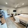 Cozy Guest house near FSU Trails and the airport