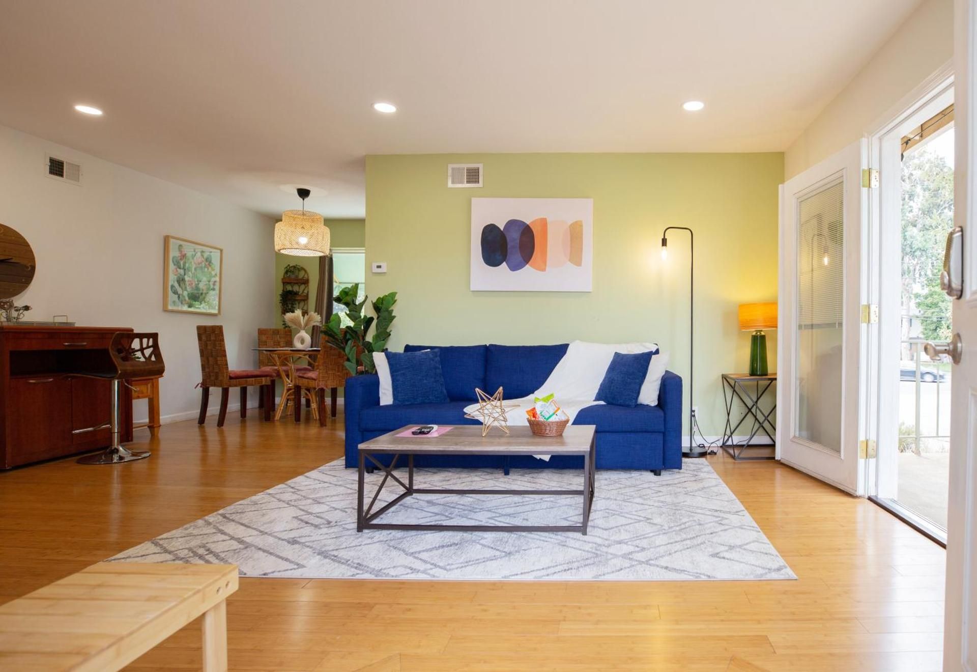 Superior Apartment
