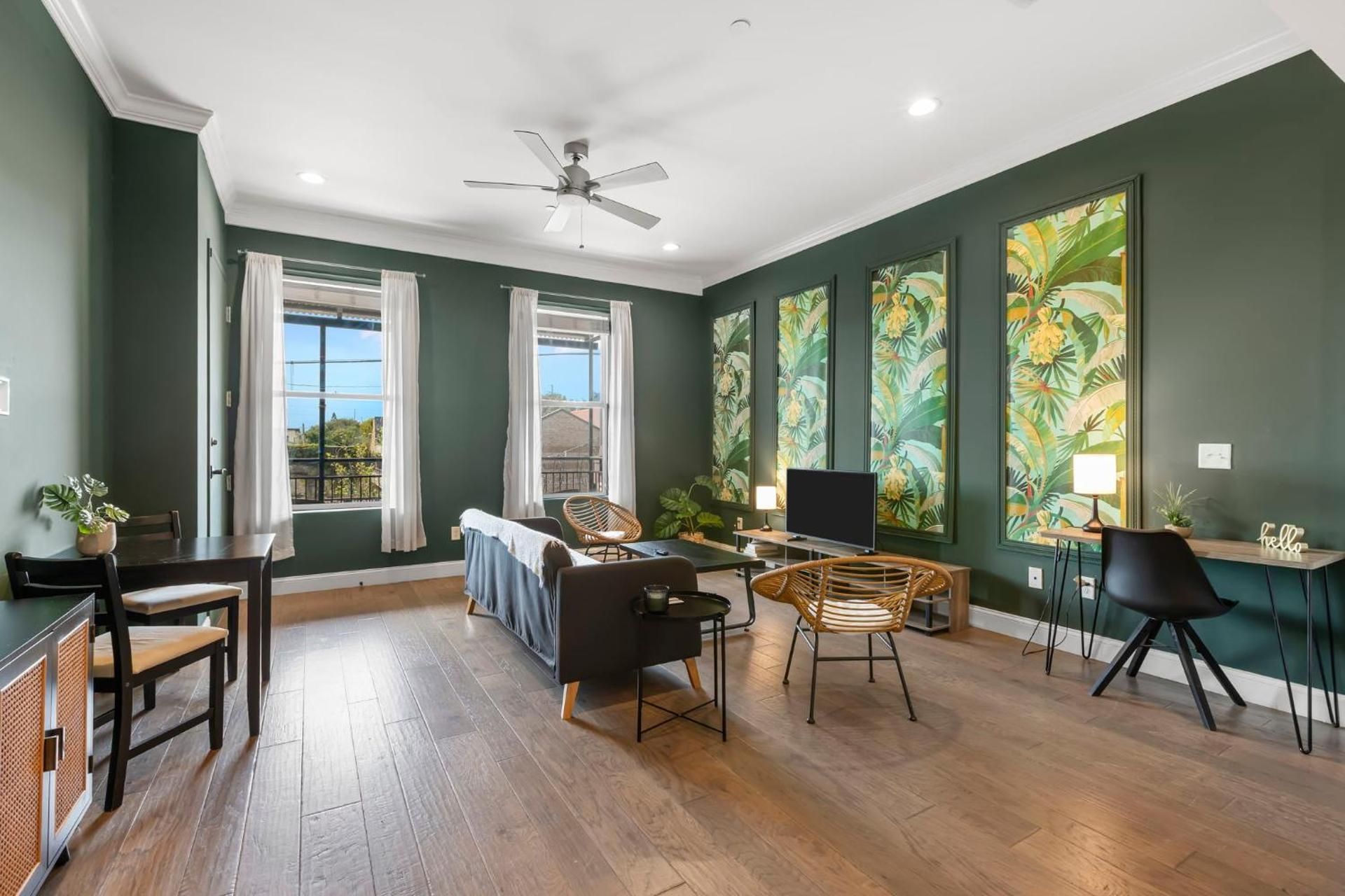 Deluxe One-Bedroom Apartment with City View