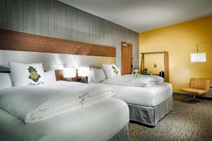 Mobility Accessible Two Queens Bathtub