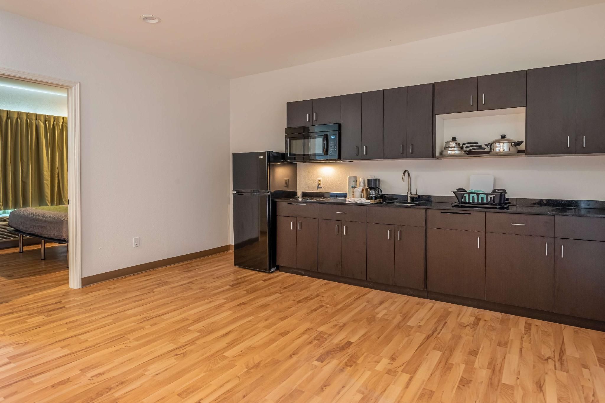 1 King Bed | Suite, Nsmk, Kitchen, Sofa-Bed